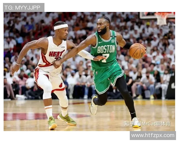 热火与凯尔特人激战正酣大帽瞬间点燃全场激情